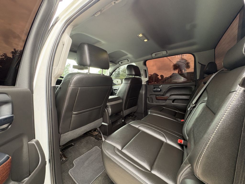 2018 GMC Sierra Image 11