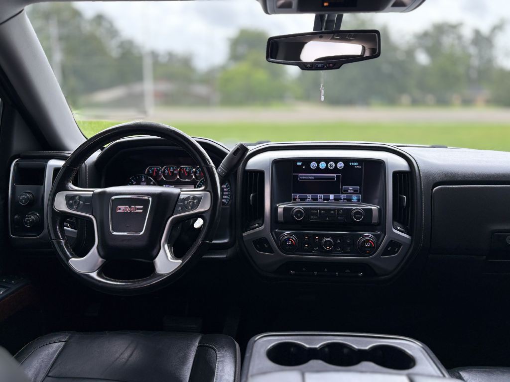 2018 GMC Sierra Image 12