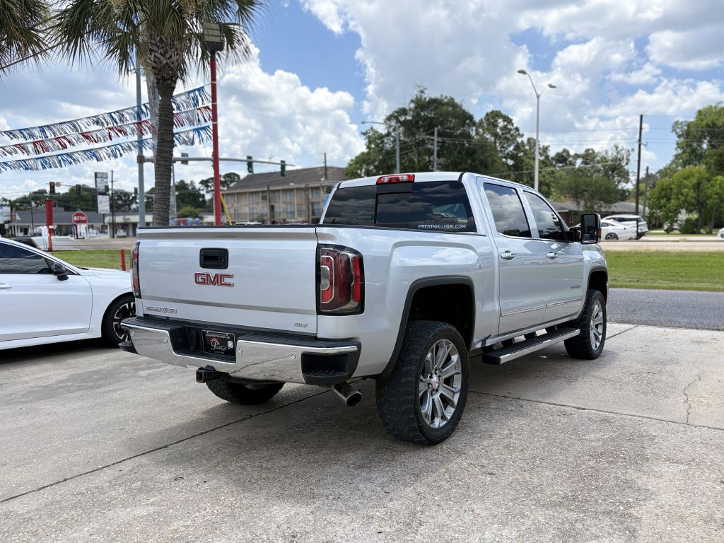 2018 GMC Sierra Image 4