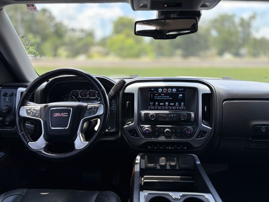 2018 GMC Sierra Image 12