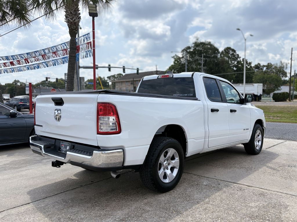 2023 RAM 1500 Image 4