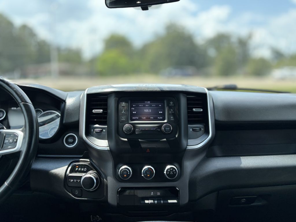 2023 RAM 1500 Image 12