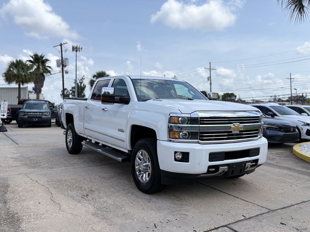 2015 Chevrolet Silverado 1500 Image 3