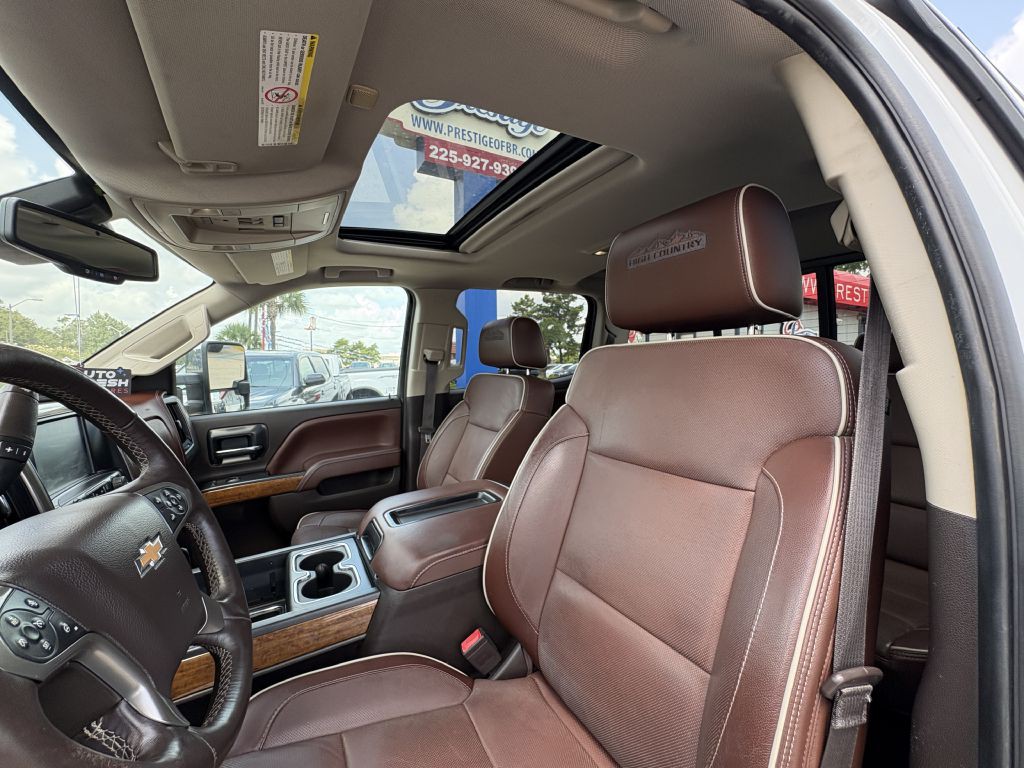 2015 Chevrolet Silverado 1500 Image 12