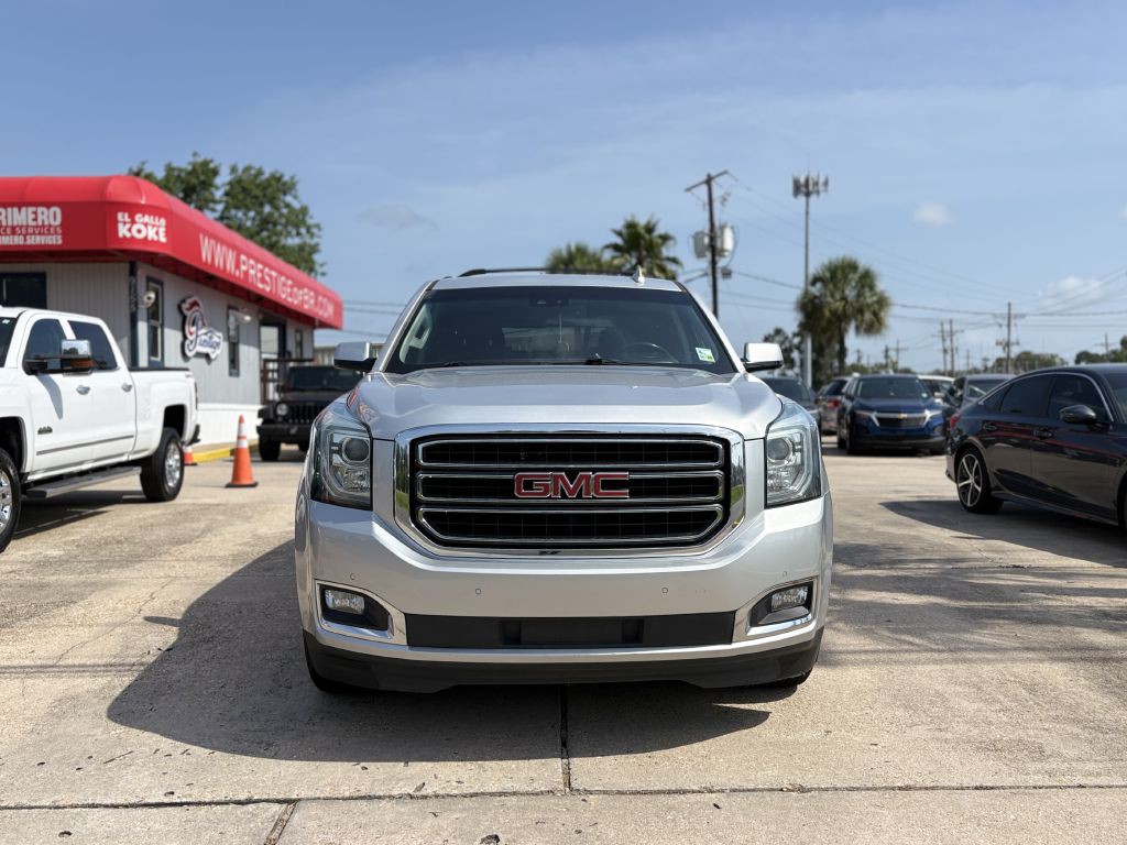 2018 GMC Yukon Image 2