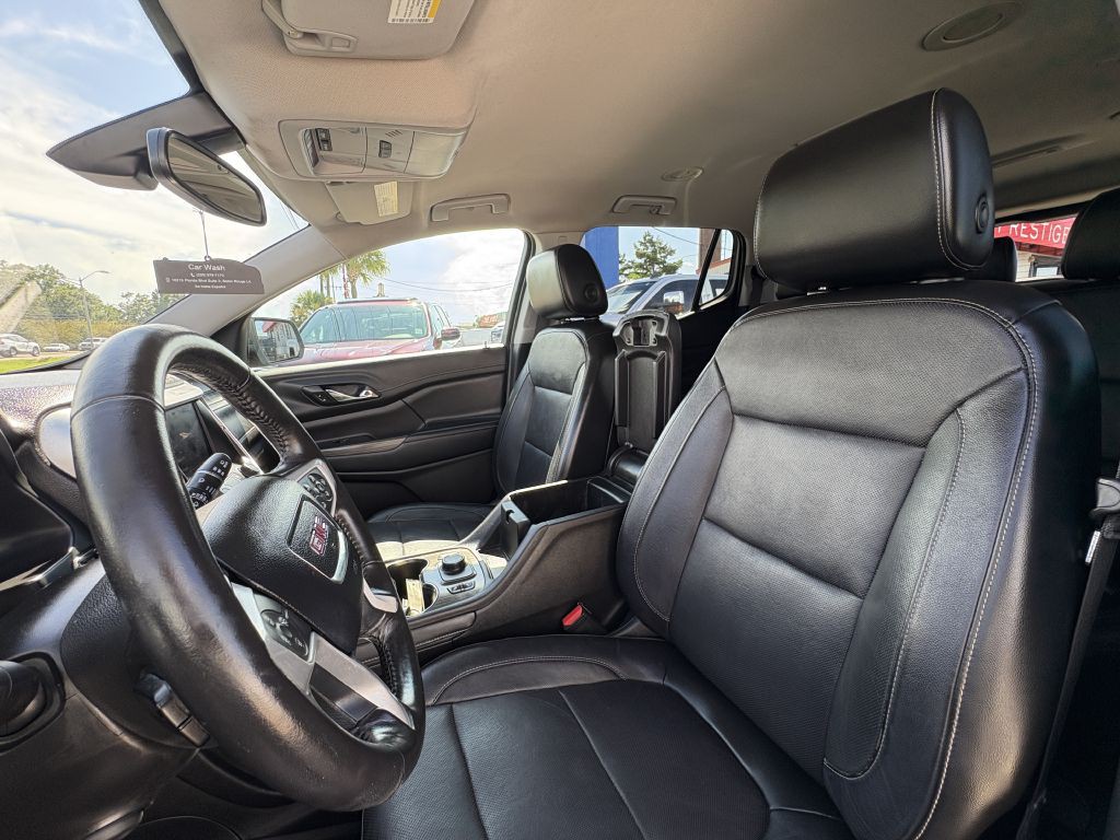 2020 GMC Acadia Image 9