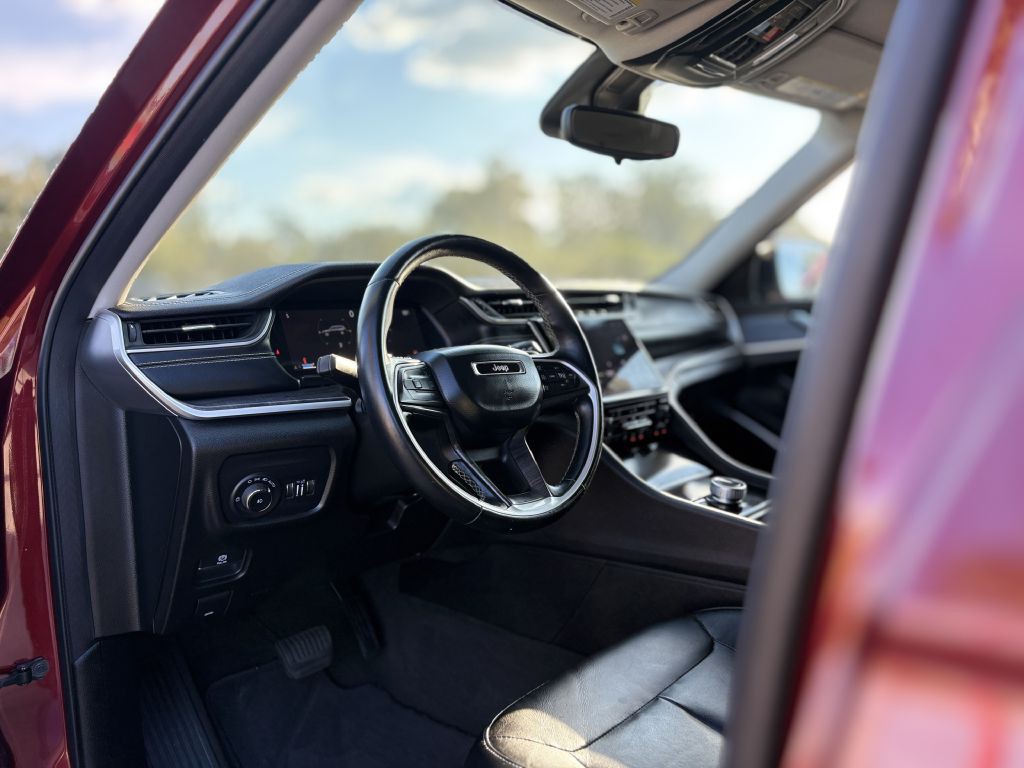 2021 Jeep Grand Cherokee Image 8