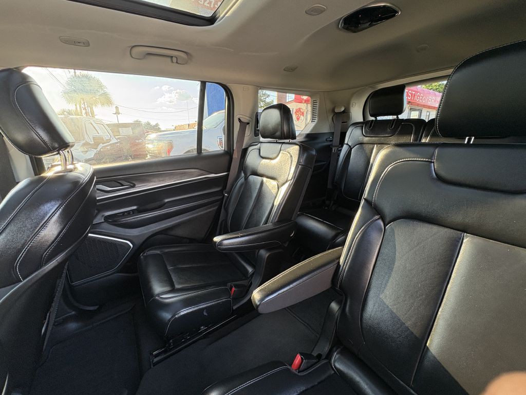 2021 Jeep Grand Cherokee Image 11