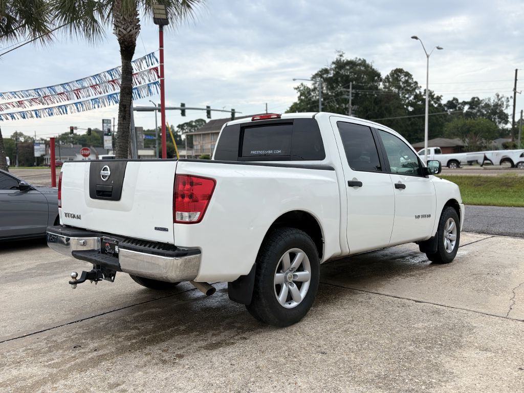2012 Nissan Titan Image 4