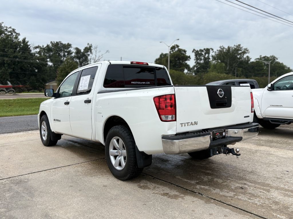 2012 Nissan Titan Image 5