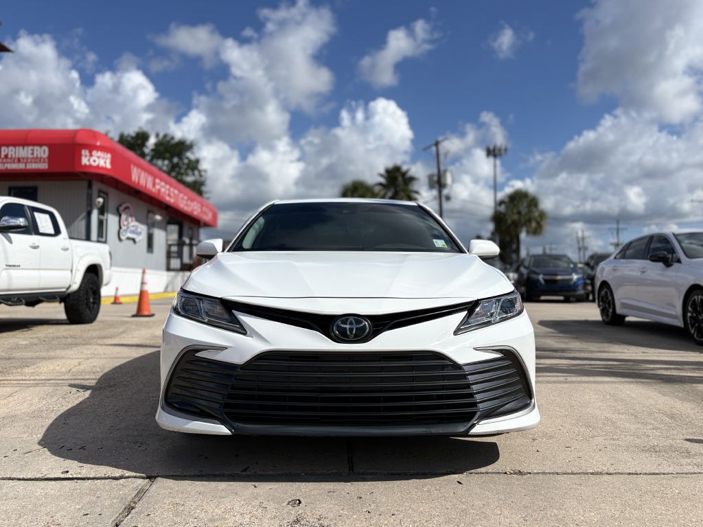 2023 Toyota Camry Image 2