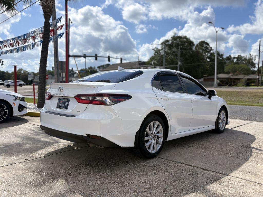 2023 Toyota Camry Image 4