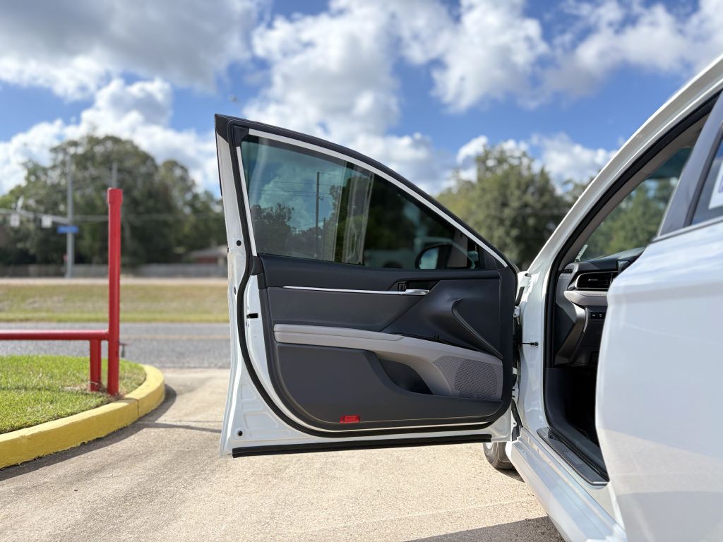 2023 Toyota Camry Image 7