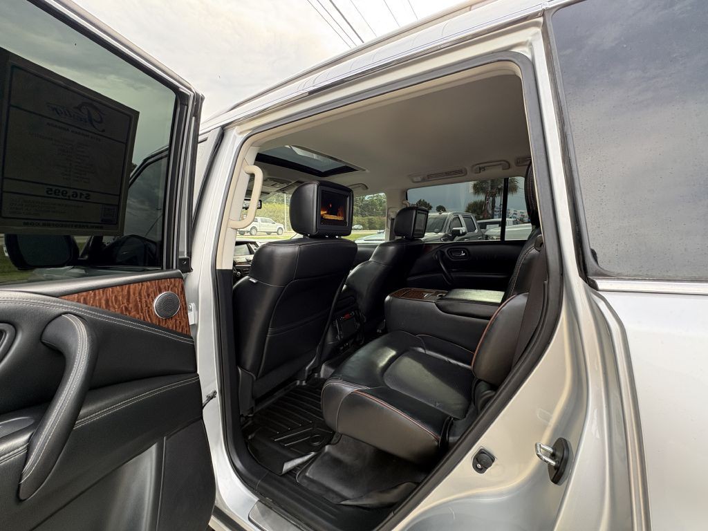 2019 Nissan Armada Image 10