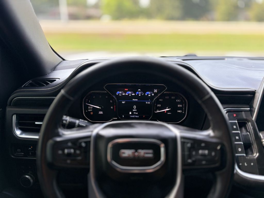2021 GMC Yukon Image 14