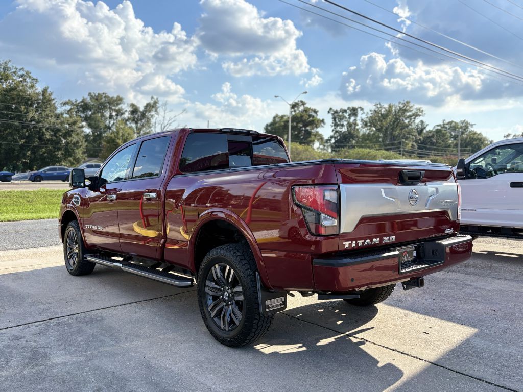 2021 Nissan Titan Image 6