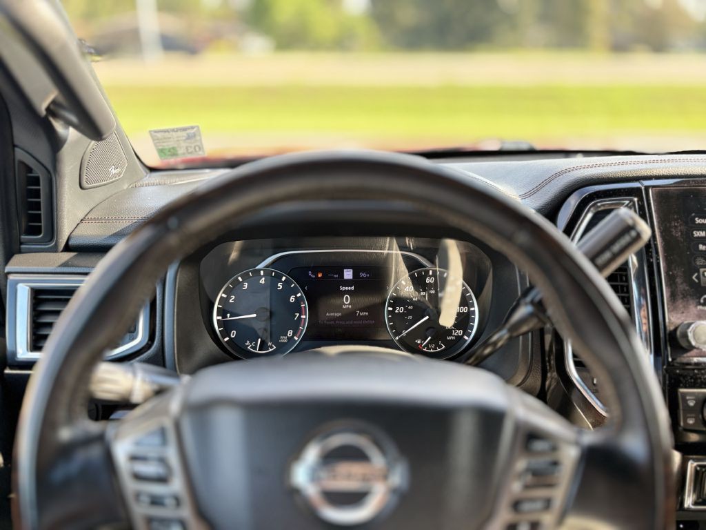 2021 Nissan Titan Image 15