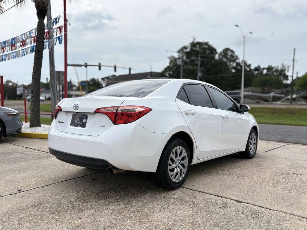 2017 Toyota Corolla Image 4