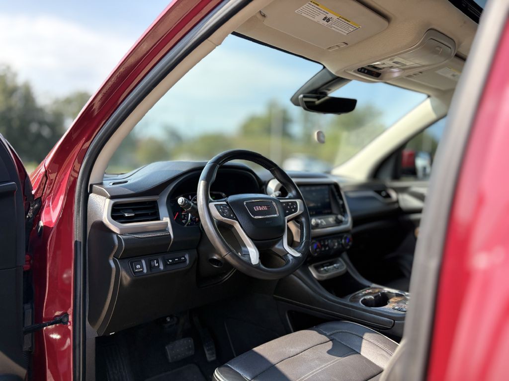 2020 GMC Acadia Image 8