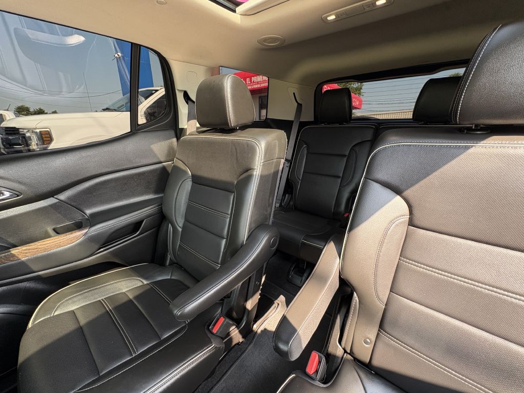 2020 GMC Acadia Image 12