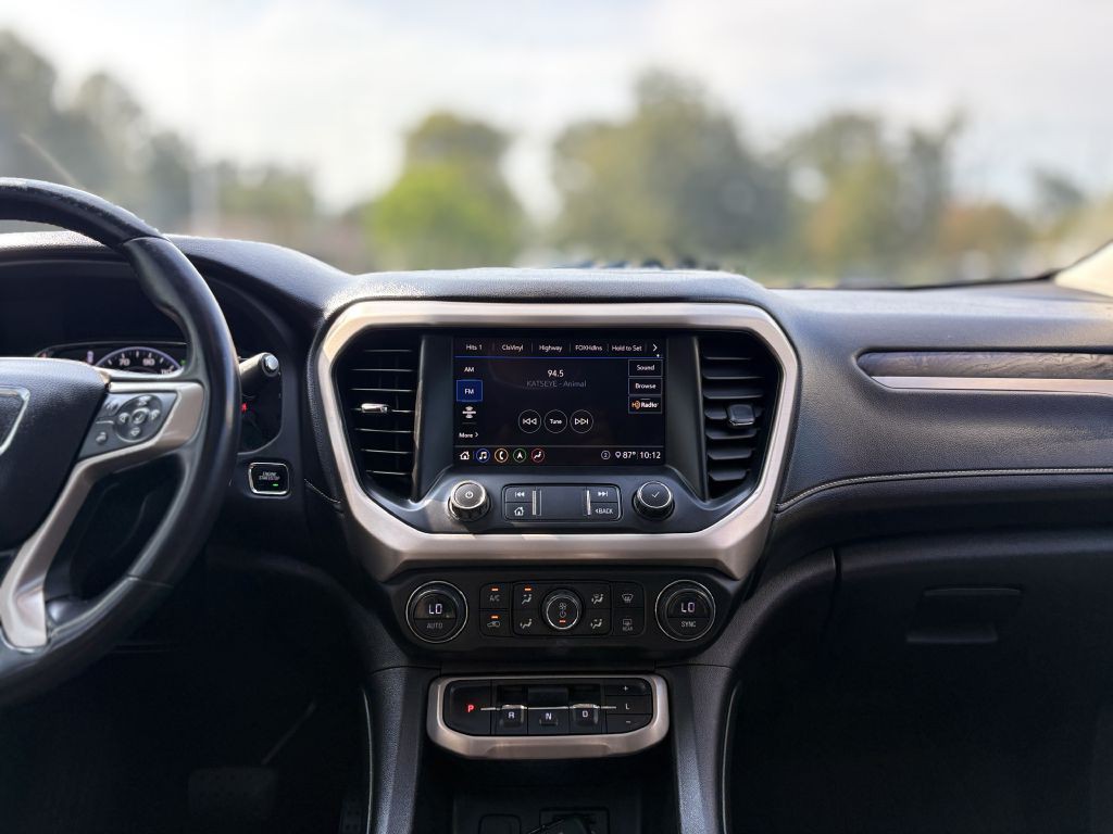 2020 GMC Acadia Image 14