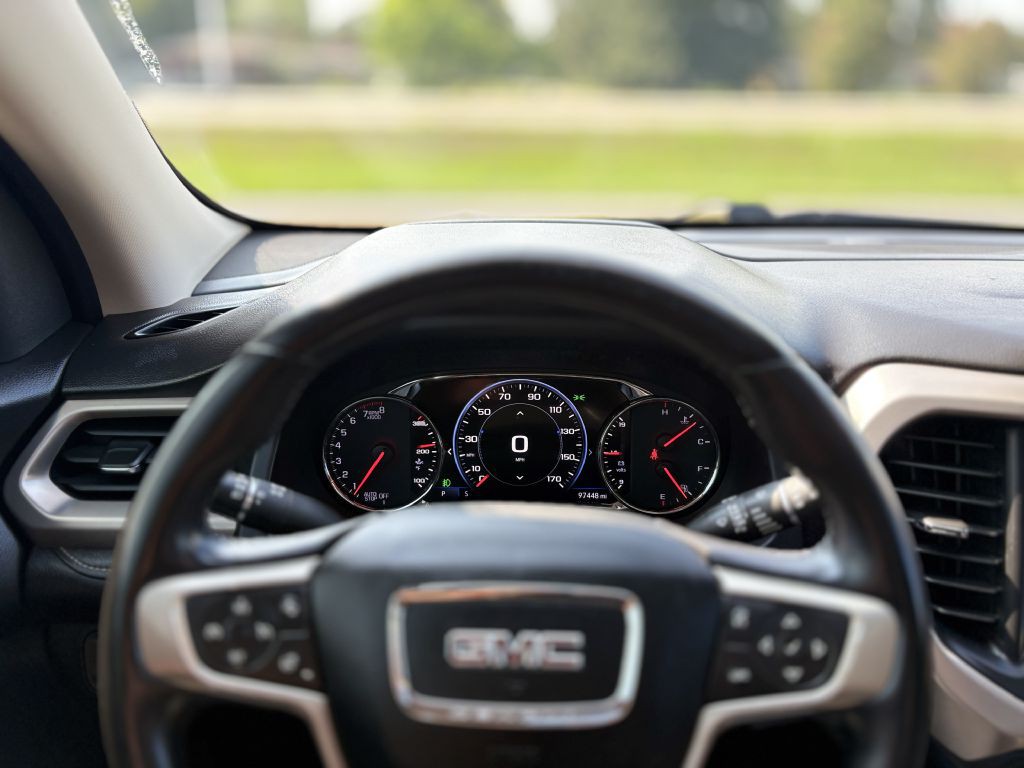 2020 GMC Acadia Image 15