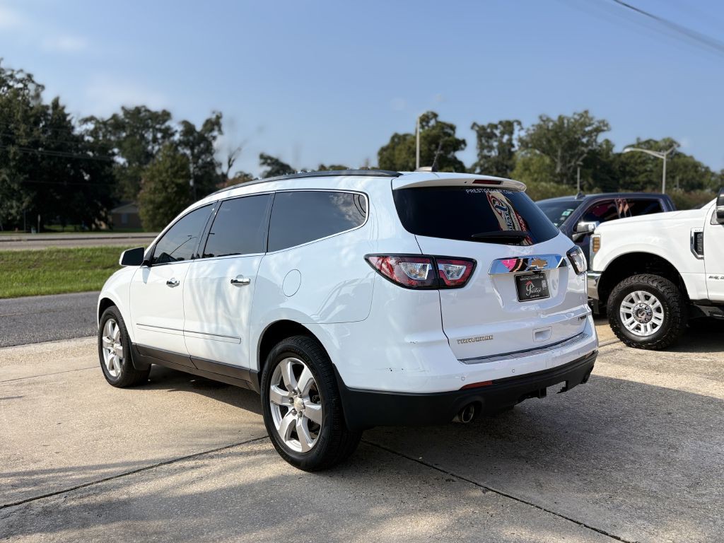 2017 Chevrolet Traverse Image 5