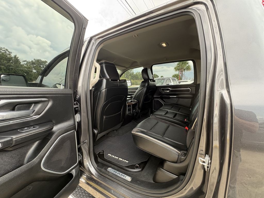 2022 RAM 1500 Image 10