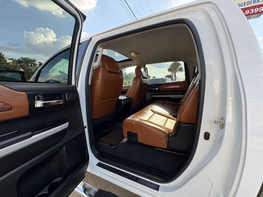 2020 Toyota Tundra Image 12
