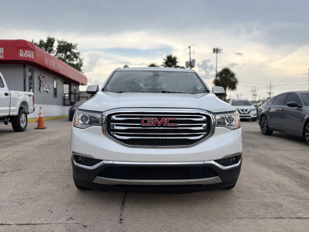2019 GMC Acadia Image 2