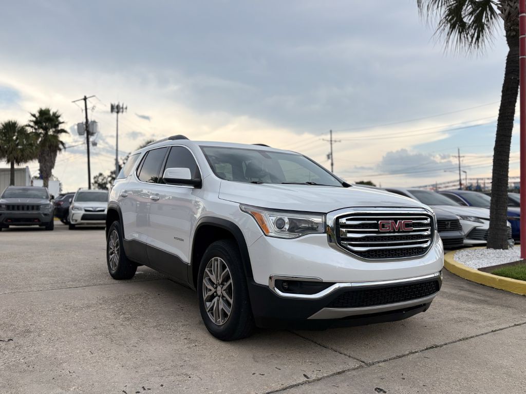 2019 GMC Acadia Image 3