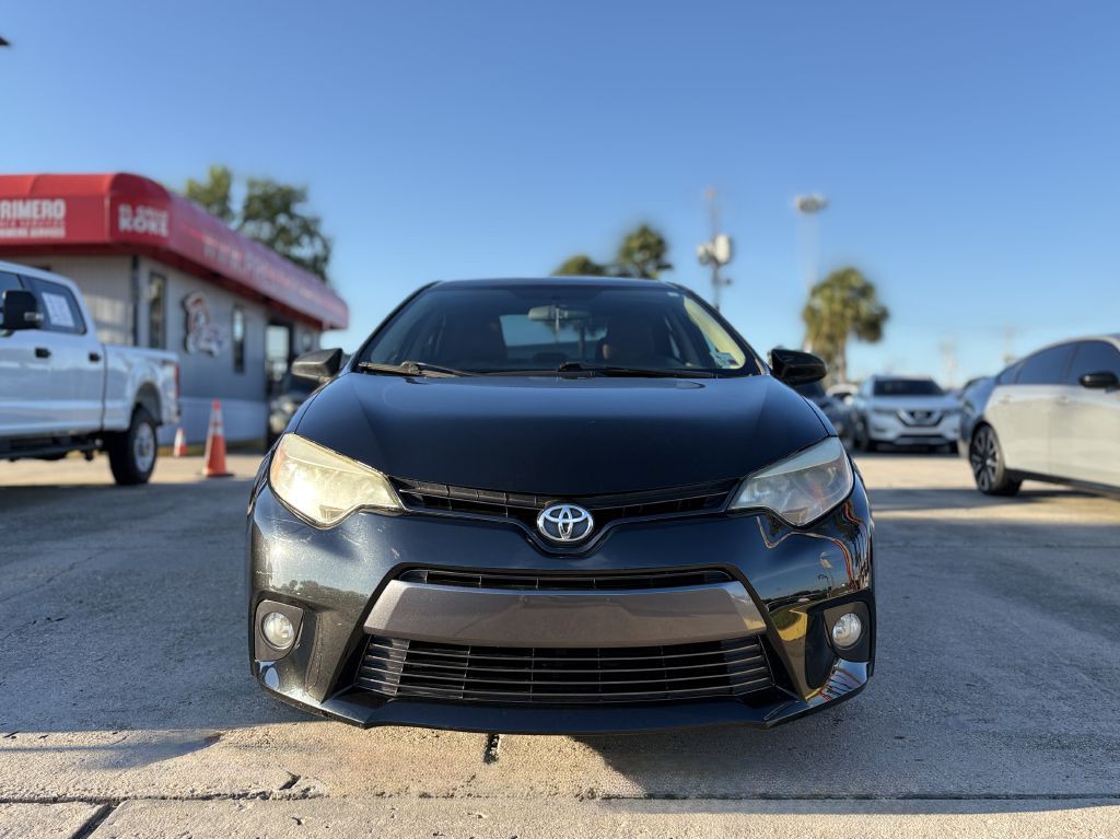 2016 Toyota Corolla Image 2