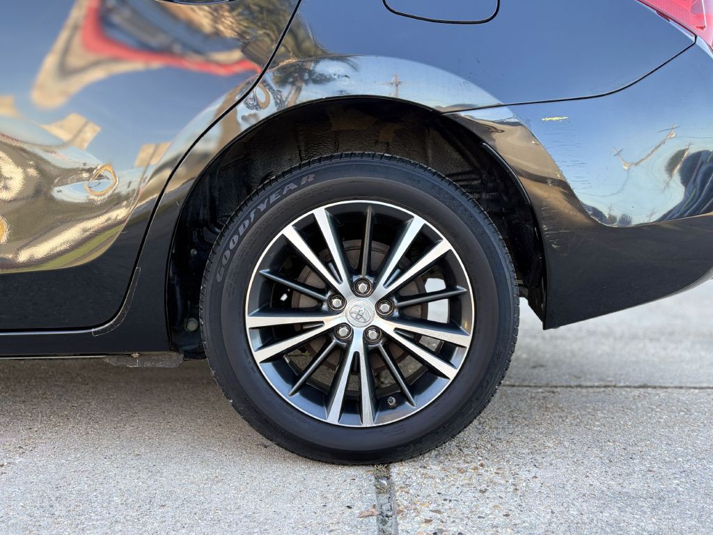 2016 Toyota Corolla Image 6