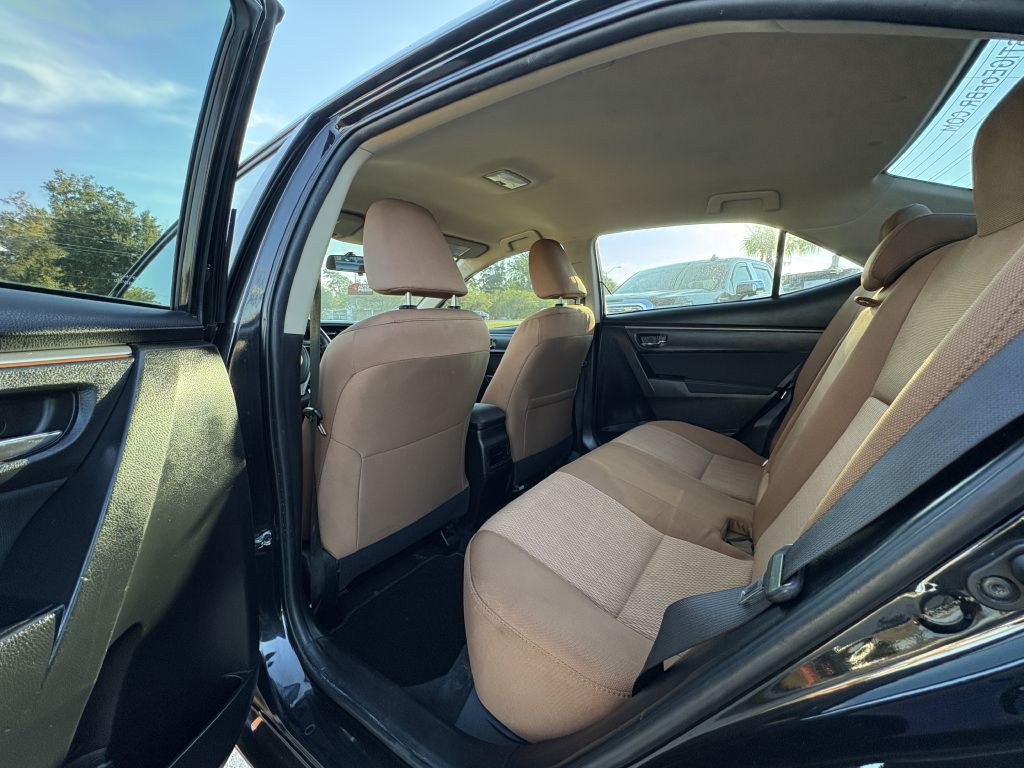 2016 Toyota Corolla Image 10