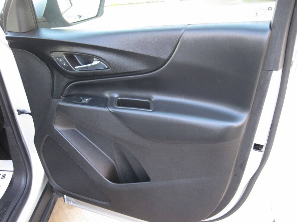 2020 Chevrolet Equinox Image 33