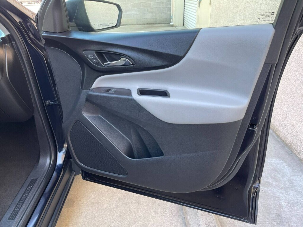 2020 Chevrolet Equinox Image 33