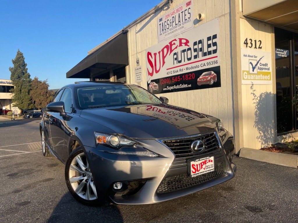 2016 Lexus IS 200t Image 6