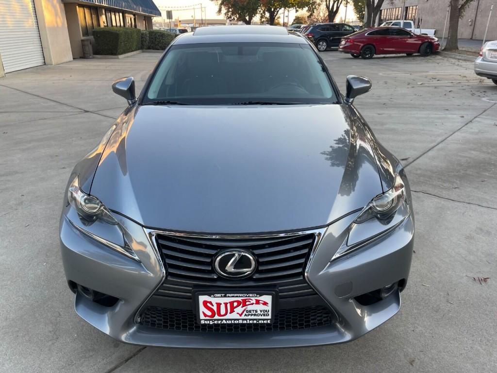 2016 Lexus IS 200t Image 52