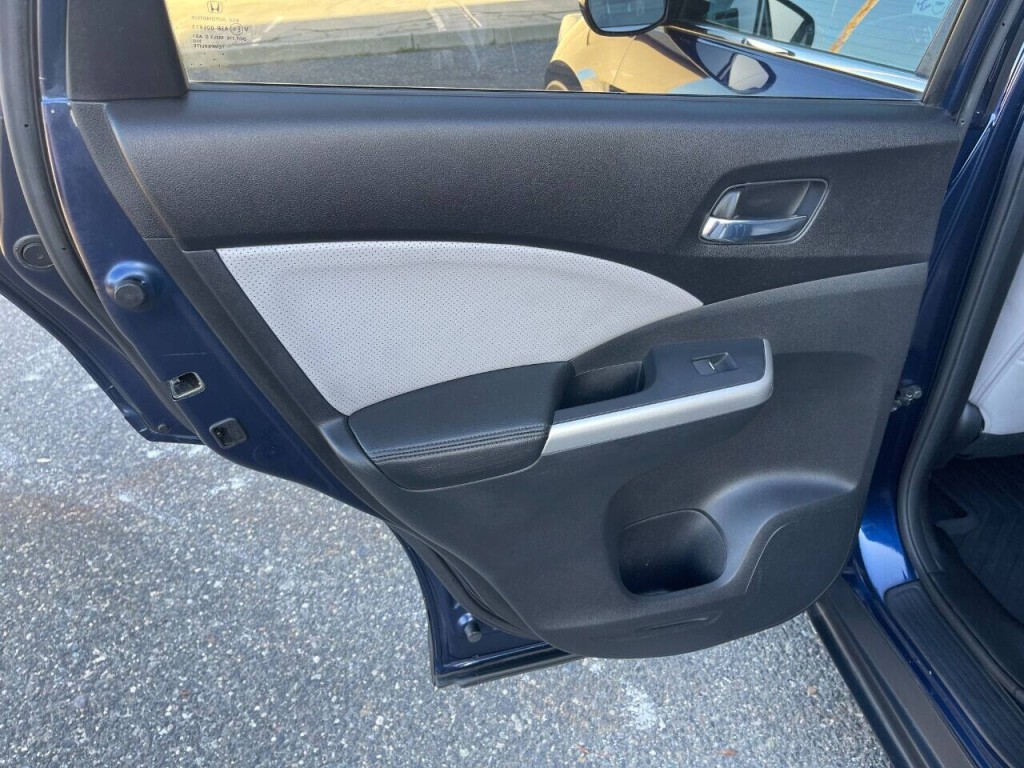 2015 Honda CR-V Image 33