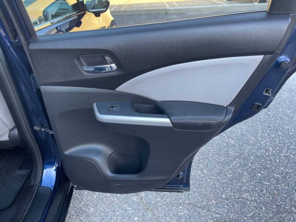 2015 Honda CR-V Image 34