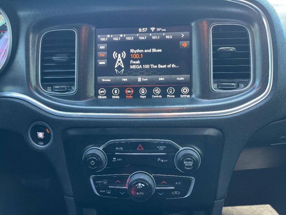 2018 Dodge Charger Image 32