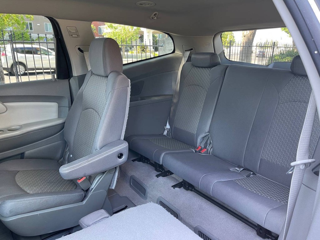 2012 Chevrolet Traverse Image 15