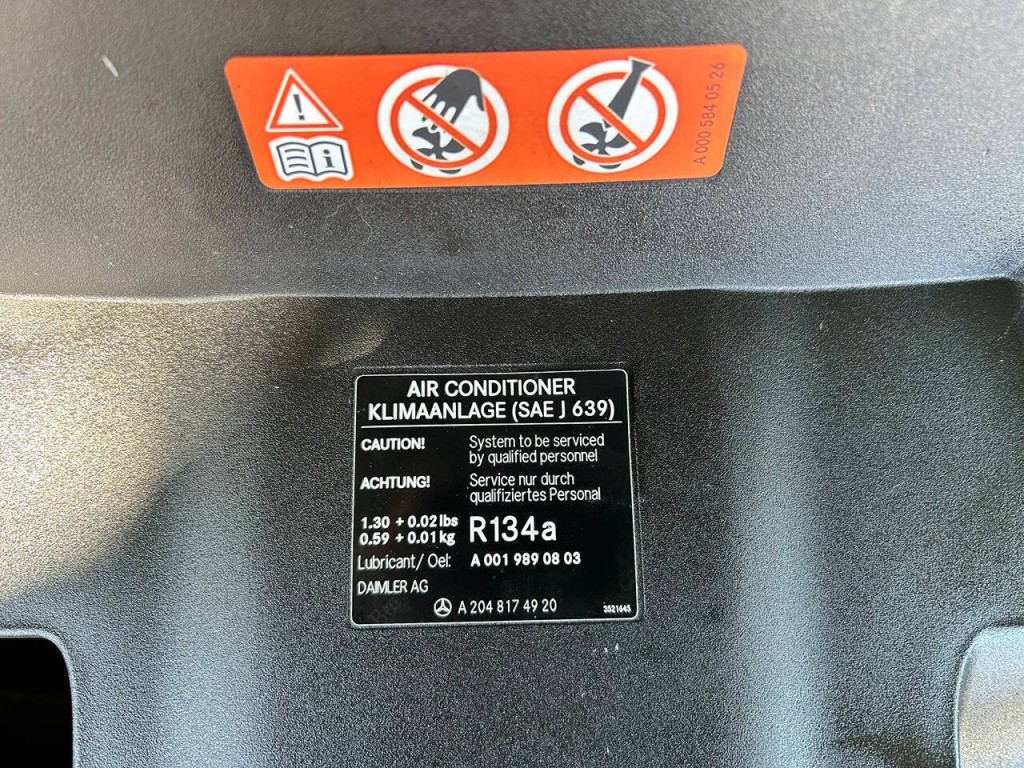 2012 Mercedes-Benz C-Class Image 42