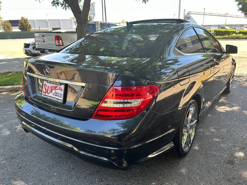 2012 Mercedes-Benz C-Class Image 51