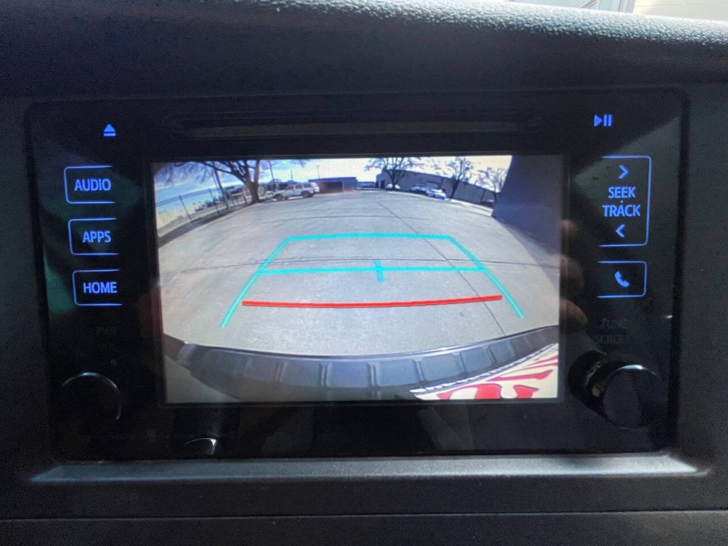 2016 Toyota Sienna Image 31