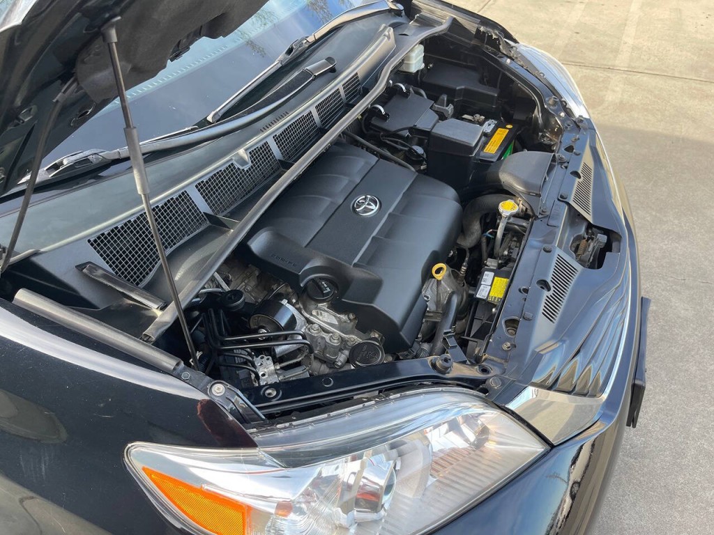2016 Toyota Sienna Image 41