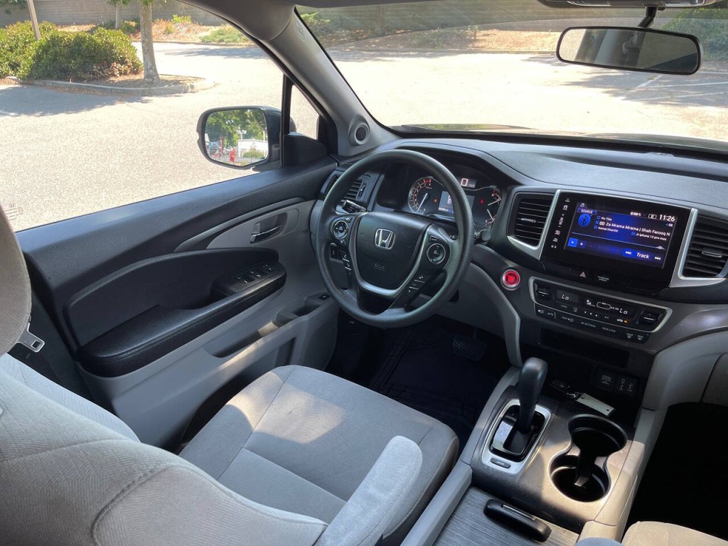 2017 Honda Pilot Image 18