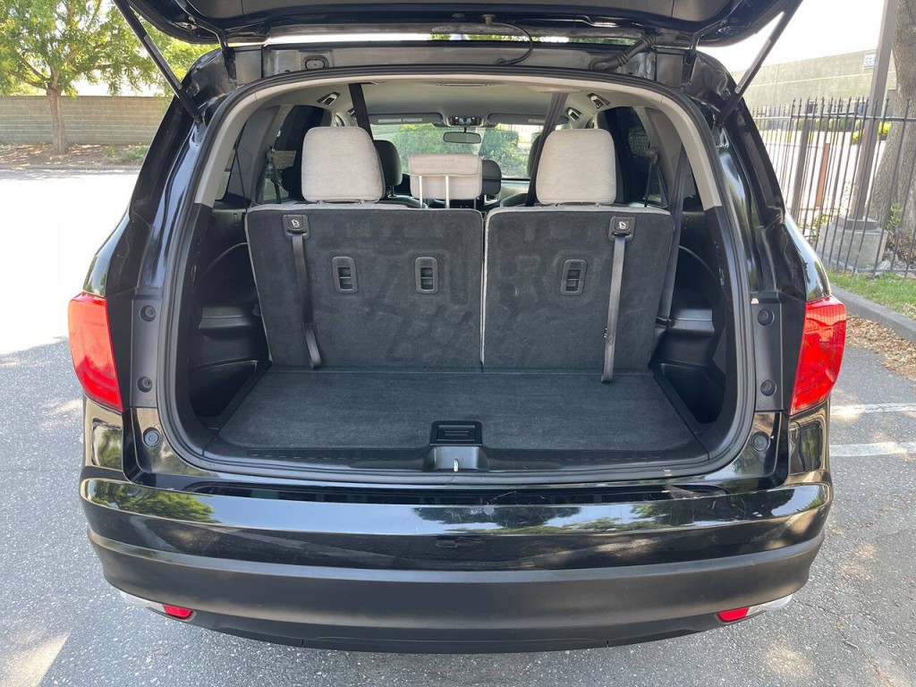 2017 Honda Pilot Image 38