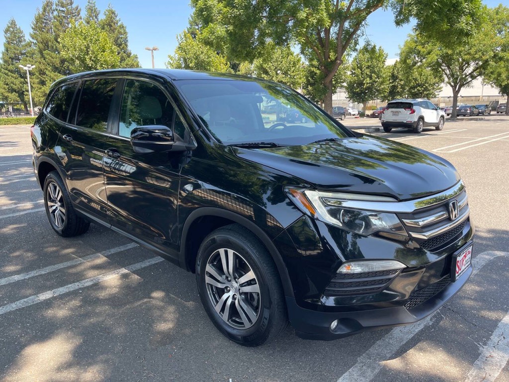2017 Honda Pilot Image 50