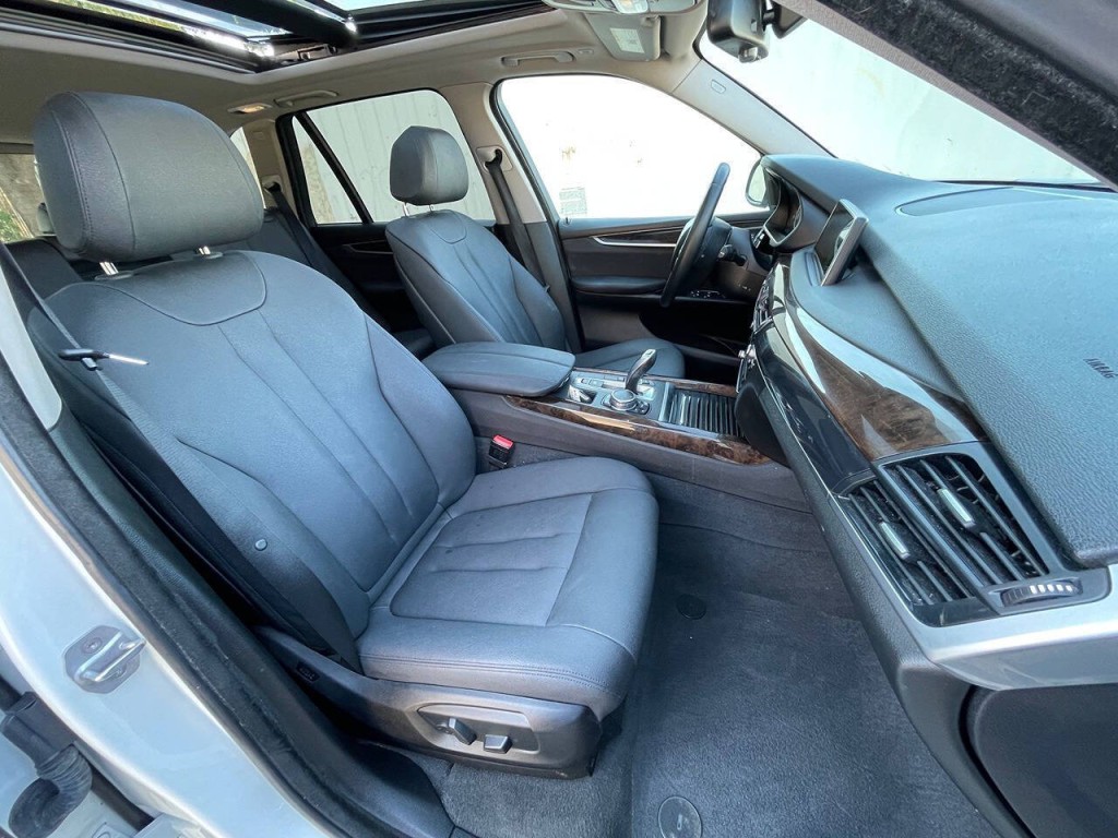 2016 BMW X5 Image 12